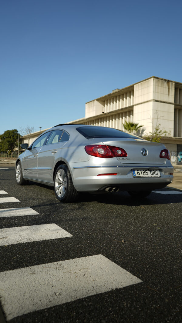 Volkswagen Passat CC - Imagen 13