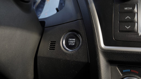 TOYOTA AURIS - Imagen 7